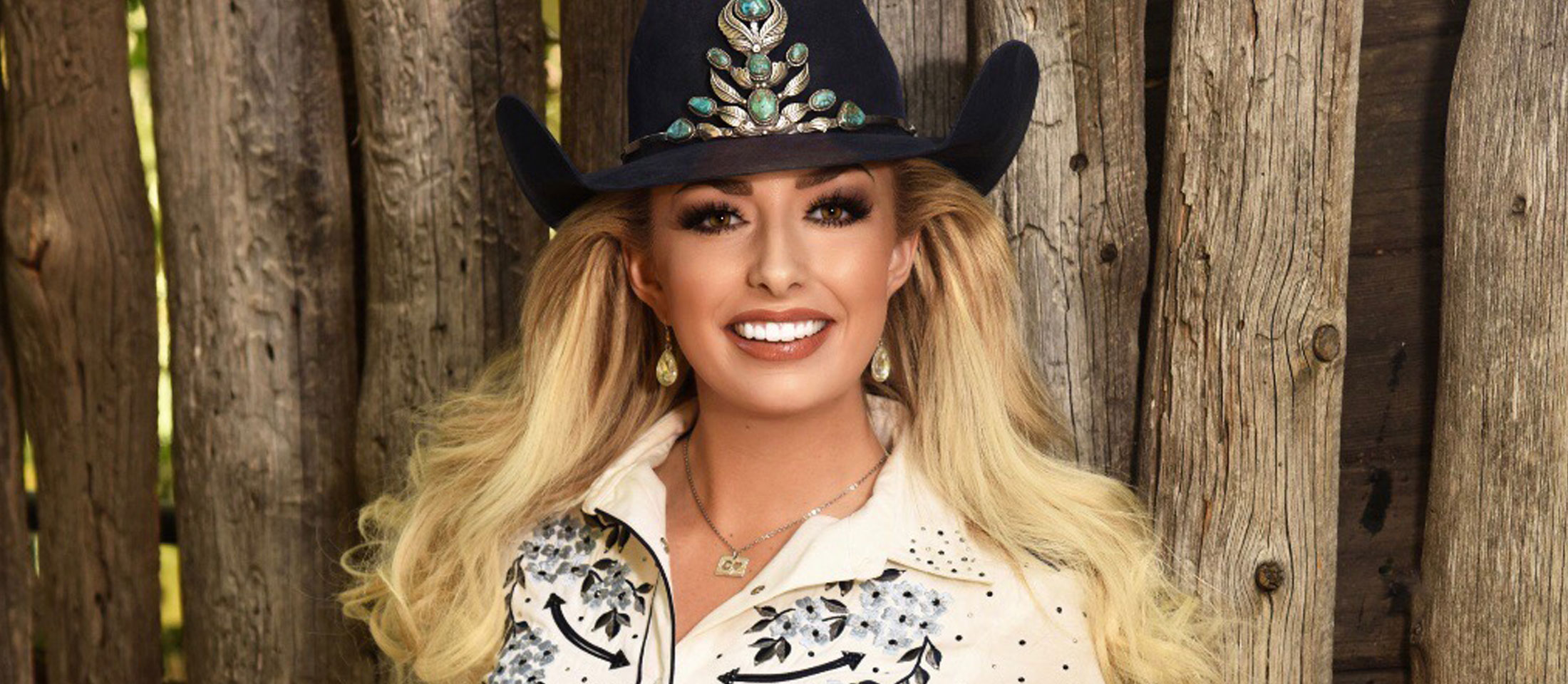 Hailey Frederiksen Miss Rodeo America 2022.